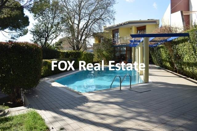 (Verkauf) Wohnung/Residenz Einzelhaus  || Athens North/Nea Erithraia - 490 m², 6 Schlafzimmer, 1.350.000€ 