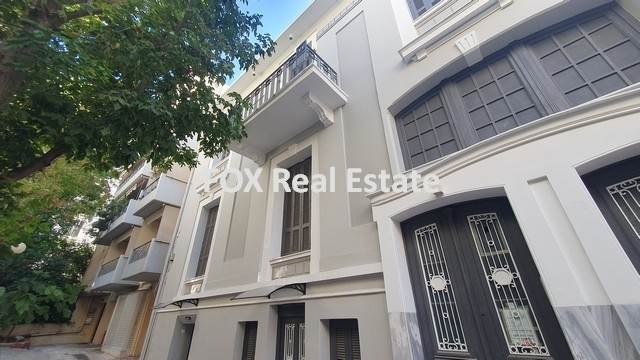 (For Sale) Residential Detached house || Athens Center/Athens - 520 Sq.m, 8 Bedrooms, 1.050.000€ 