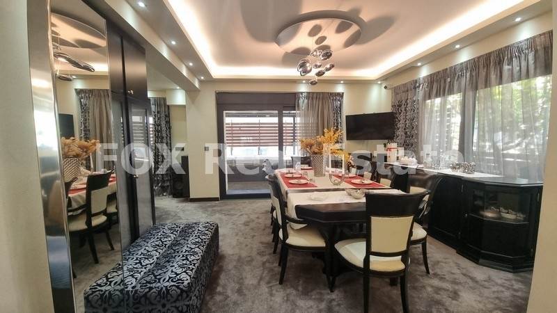 (用于出售) 住宅 （占两层楼，有独立外部入口的）公寓/小洋楼 || Athens North/Nea Erithraia - 420 平方米, 4 卧室, 930.000€ 