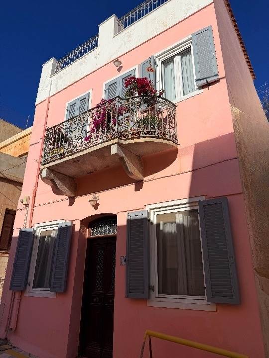 (For Rent) Residential Detached house || Cyclades/Syros-Ermoupoli - 80 Sq.m, 2 Bedrooms, 650€ 